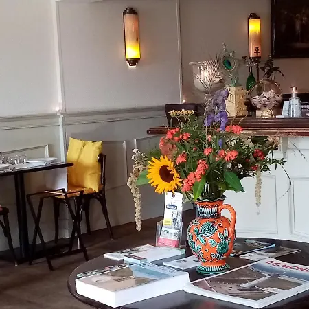 ベッド・アンド・ブレックファスト B&B Prins Appartementen 4*