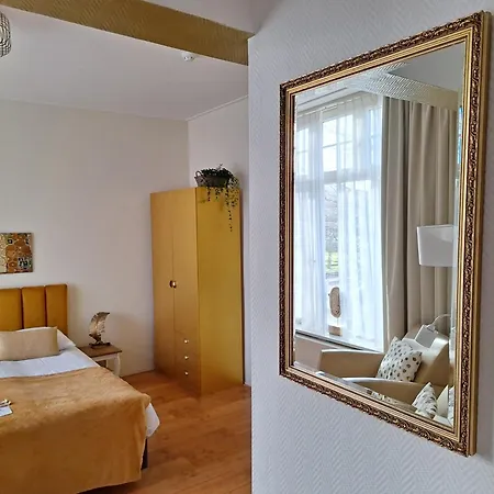B&B Prins Appartementen Alojamento de Acomodação e Pequeno-almoço Egmond aan Zee