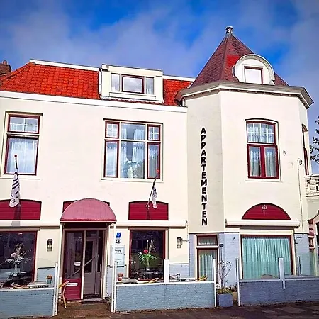 B&B Prins Appartementen 4*
