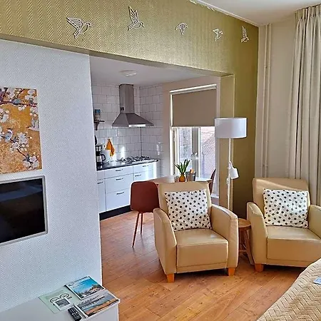 B&B Prins Appartementen 4*